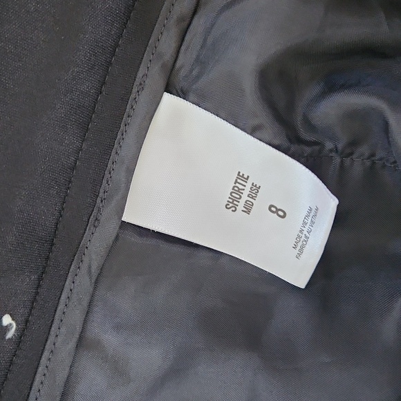 Express Floral Print Mid Rise Shortie size 8 Garden Party Feminine - Picture 5 of 8